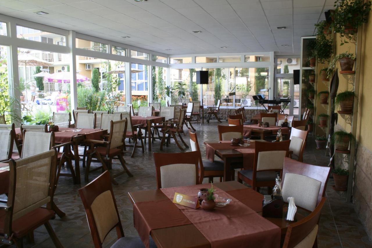 Joya Park Hotel Golden Sands Exterior photo
