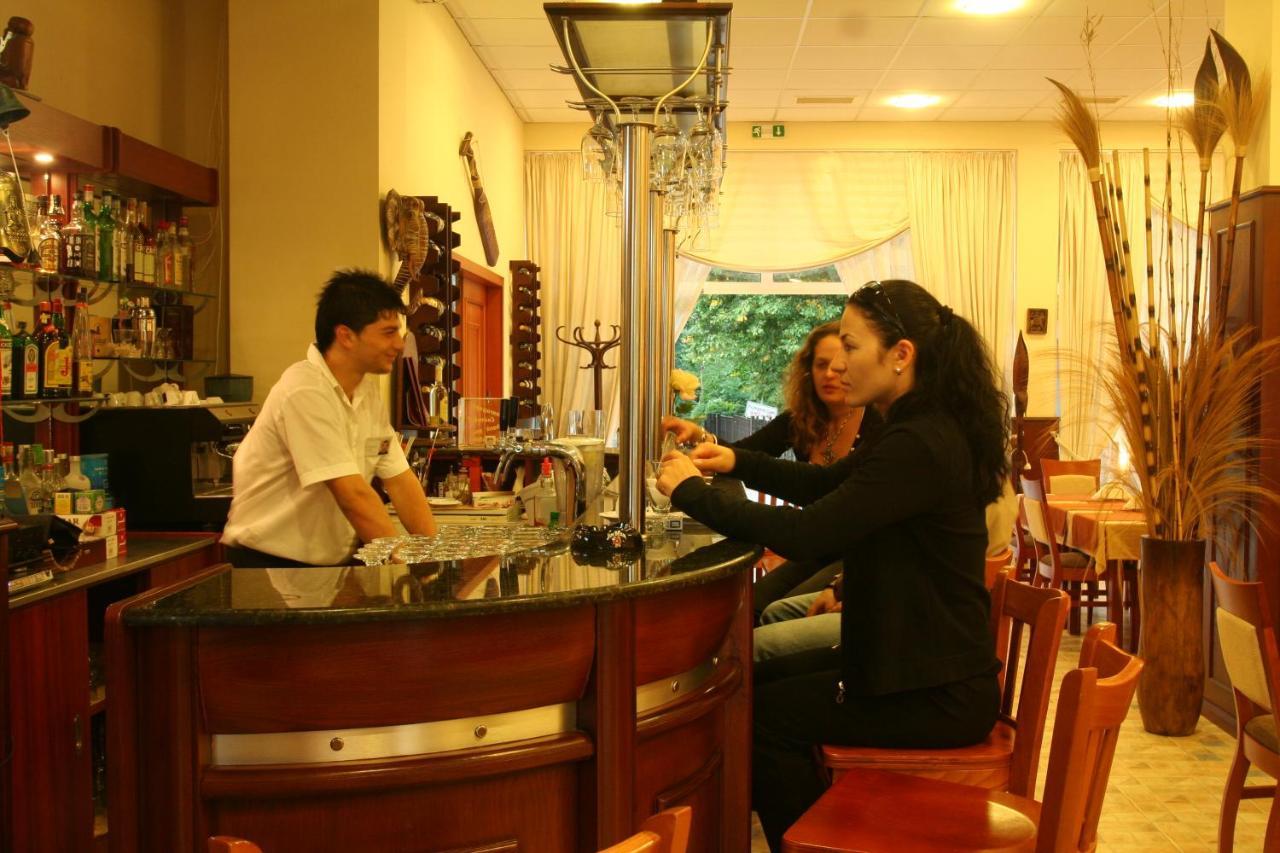 Joya Park Hotel Golden Sands Exterior photo